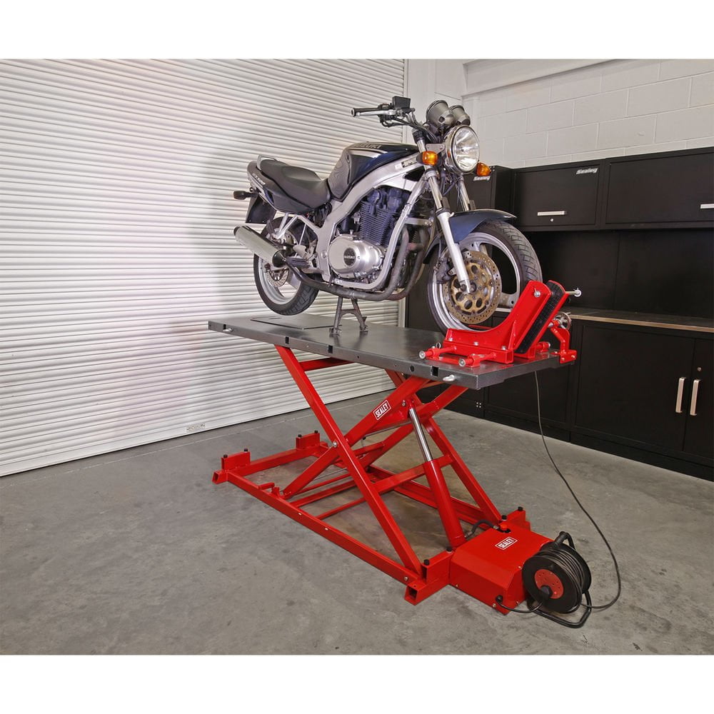 Sealey MC680E 680kg Heavy-Duty Electro-Hydraulic Motorcycle Lift - Compare Power Tools